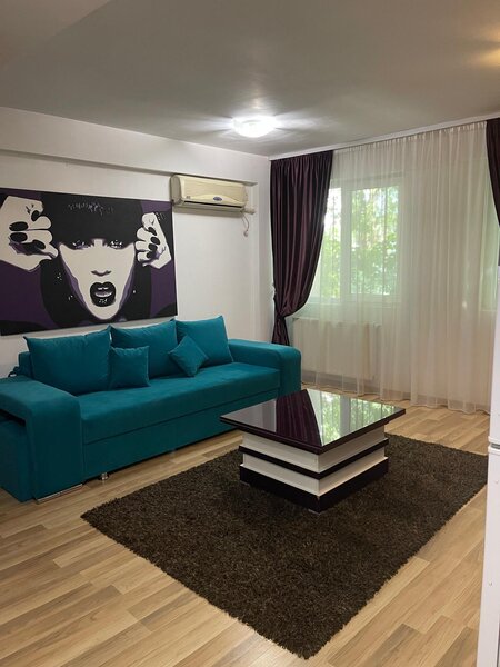 Unirii, Metrou Tineretului,