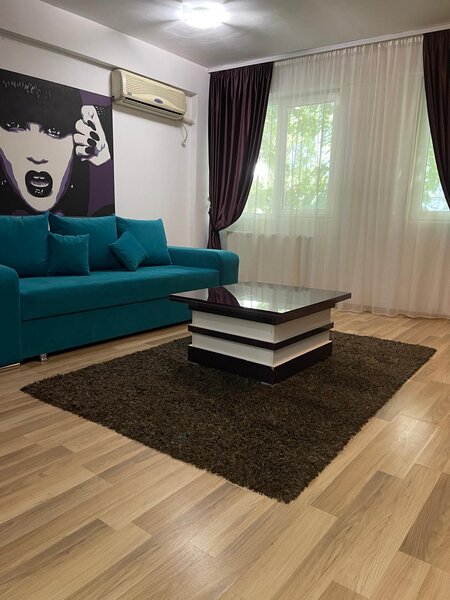 Unirii, Metrou Tineretului,